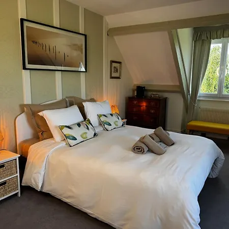 Alojamento de Acomodação e Pequeno-almoço Les Vieilles Digues 3*