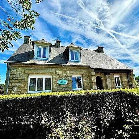 Les Vieilles Digues Bed & Breakfast 3*