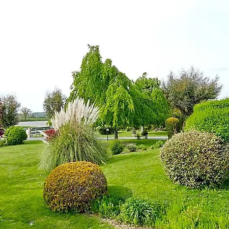 Les Vieilles Digues Bed & Breakfast Beauvoir (Manche)