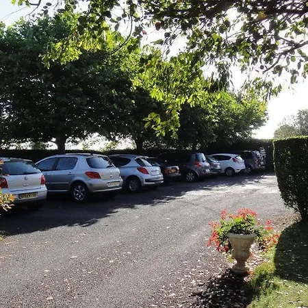 Alojamento de Acomodação e Pequeno-almoço Les Vieilles Digues 3*