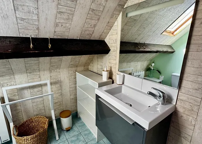 Les Vieilles Digues Bed and breakfast